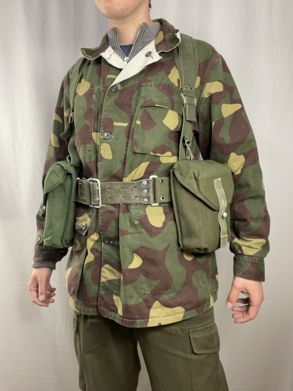 Ruotsin armeijan 304 tetsari, neliosainen, ylijäämä