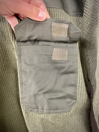 MMB Bundeswehrin mallin villapaita, vihreä