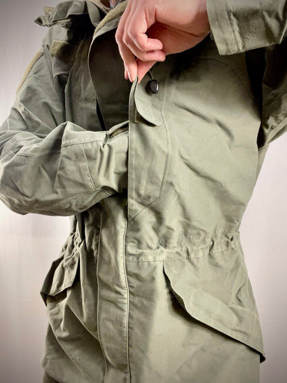 Itävallan armeijan KAZ03 Gore-Tex -takki, ylijäämä