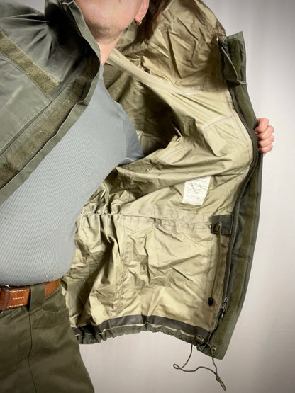 Itävallan armeijan KAZ03 Gore-Tex -takki, ylijäämä