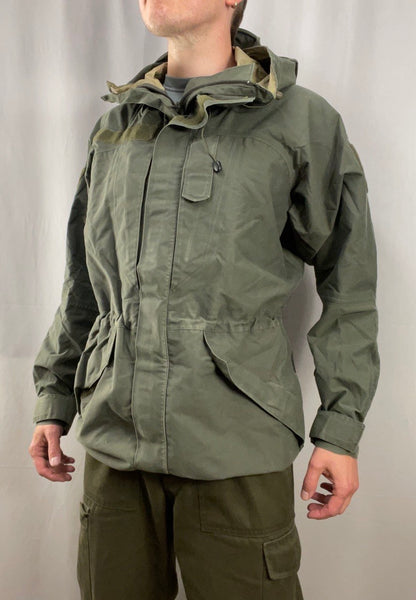 Itävallan armeijan KAZ03 Gore-Tex -takki, ylijäämä