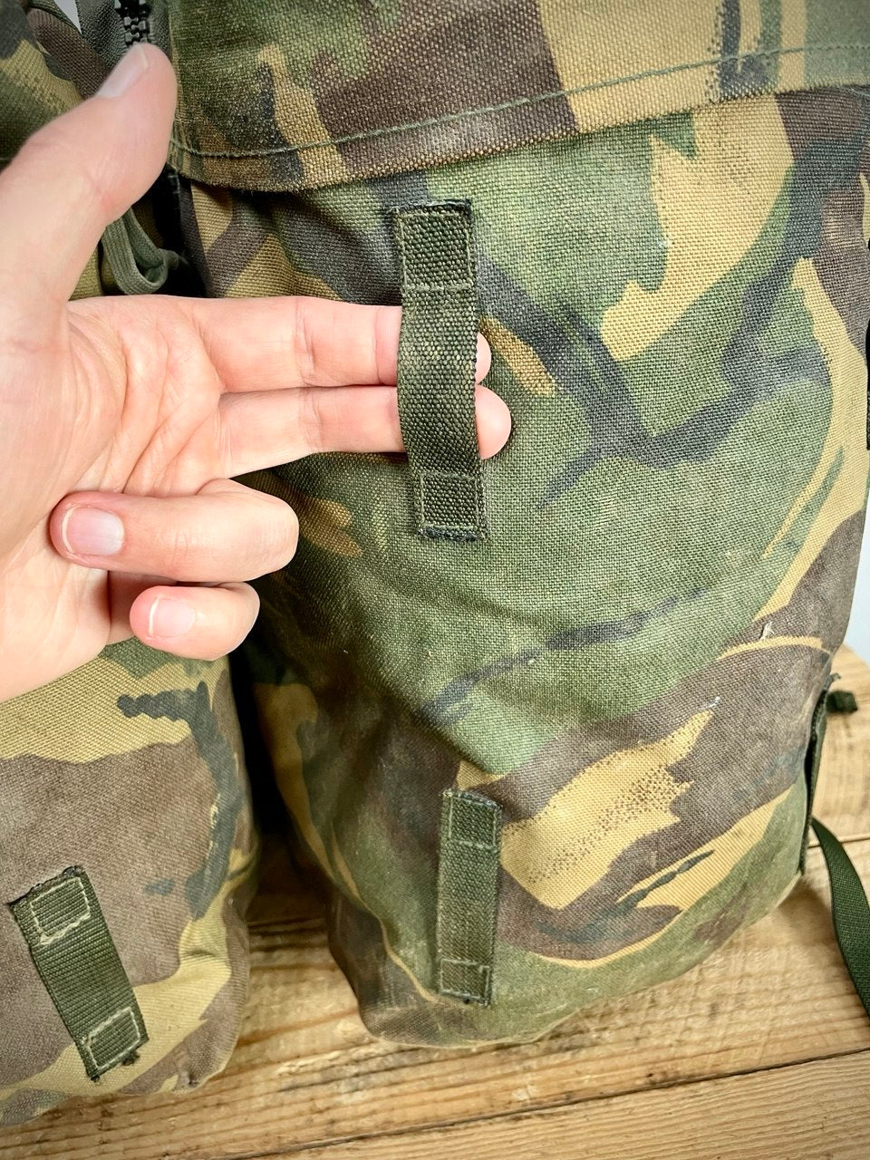 Brittiarmeijan PLCE-rinkan sivutaskut / päiväreppu, DPM, ylijäämä