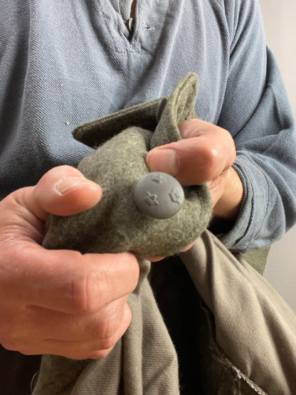 Ruotsin armeijan M55 sarkatakki, ylijäämä