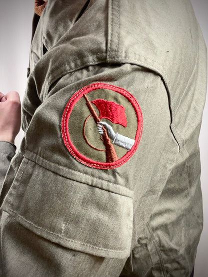Itä-Saksan Kampfgruppen -järjestön naisten kenttätakki, ylijäämä