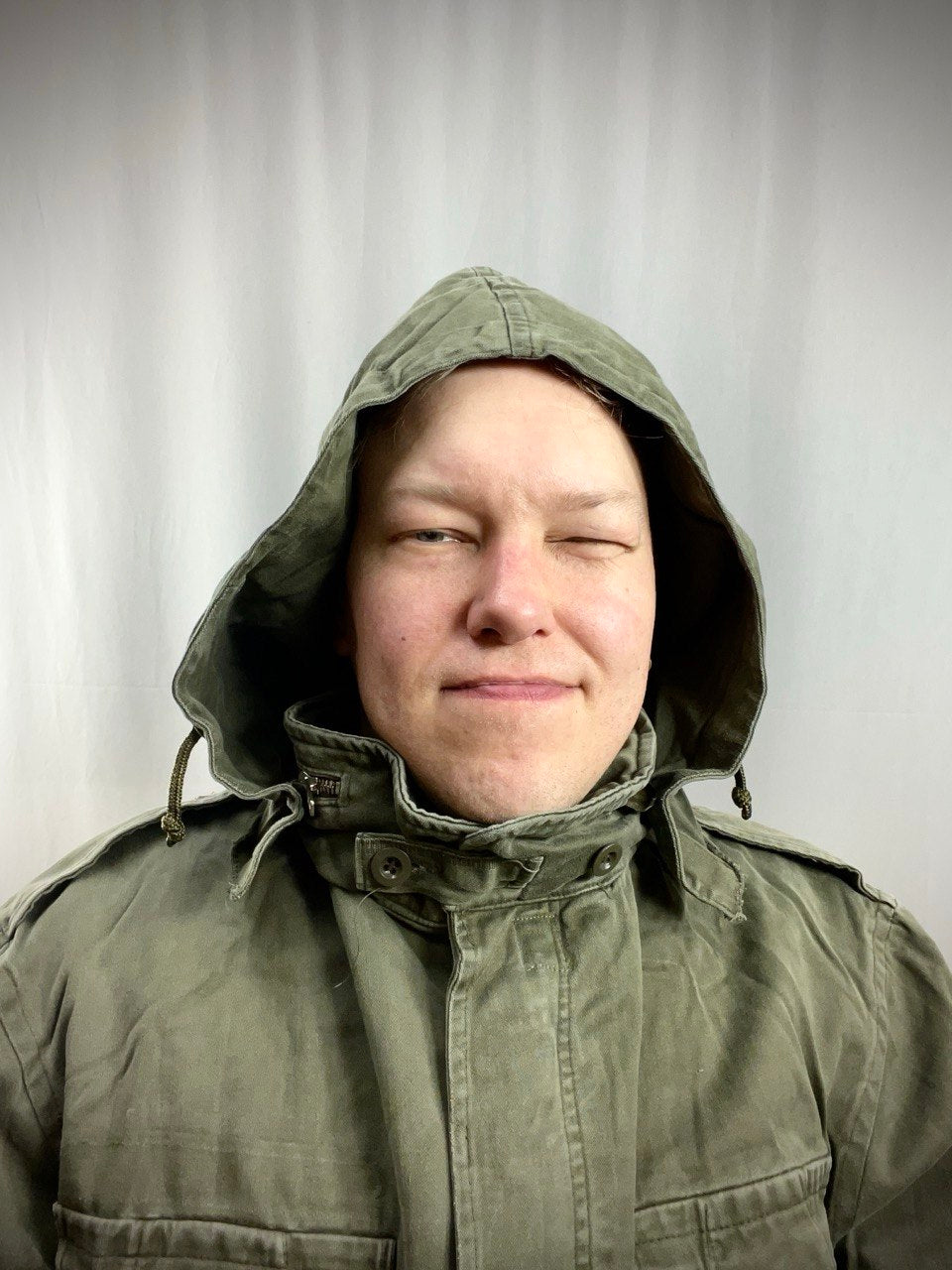 Itävallan armeijan KAZ75 kenttätakki, ylijäämä