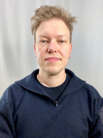 Hollannin merivoimien kapteenivillapaita, ylijäämä