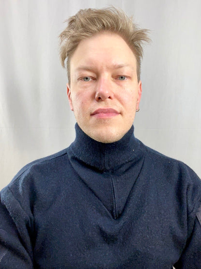 Hollannin merivoimien kapteenivillapaita, ylijäämä